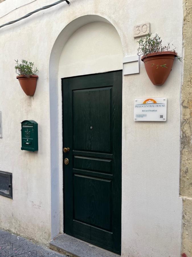 Pizzo Central House Exterior photo